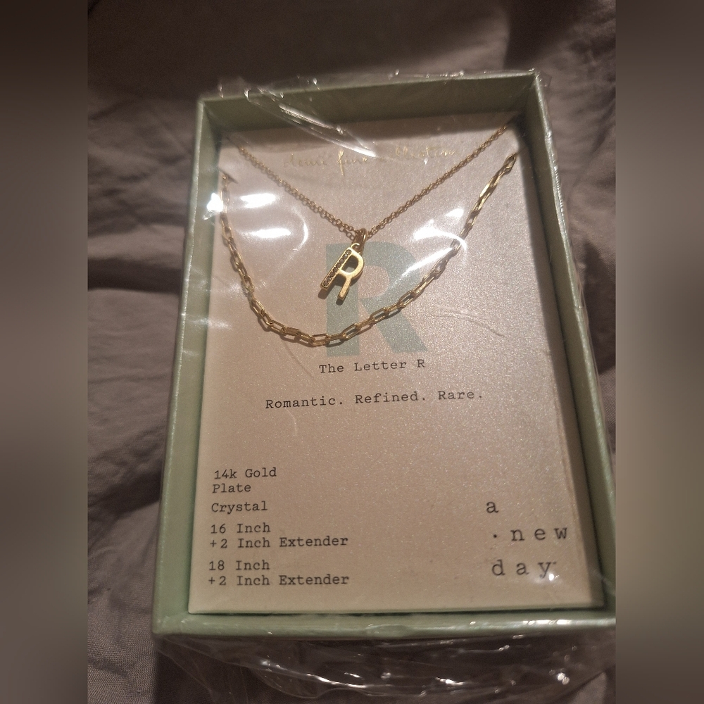 A New‎ Day Gold Initial R Necklace NWT 14K Gold Plated - Picture 2 of 2